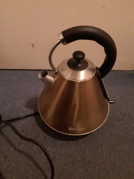 Photo of free Electric Kettle, sometimes leaks (Florence Park OX4) #1