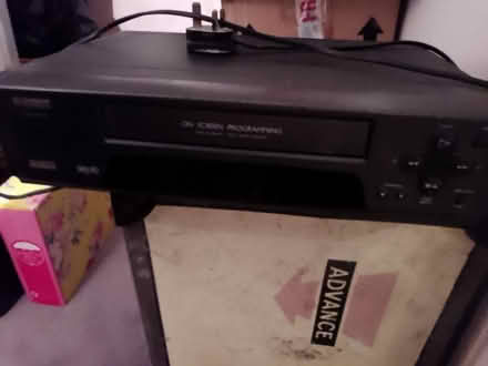 Photo of free Matsui VHS Video Recorder/Player (ME9) #1