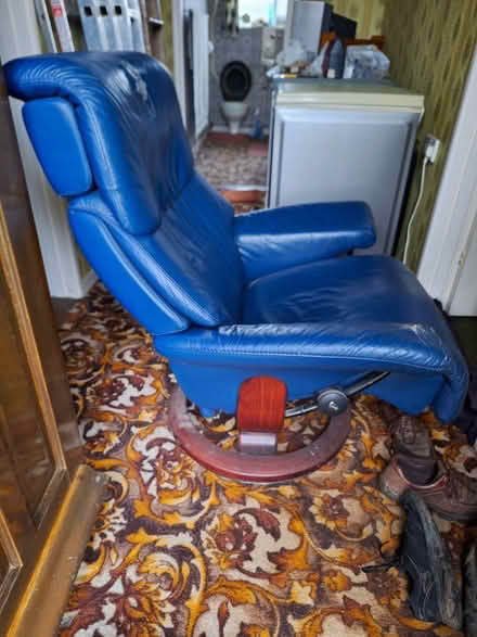 Photo of free Stressless leather recliner (dullingham) #1