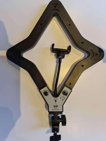Photo of free Star shaped ring light (East Village, Stratford, E20) #2