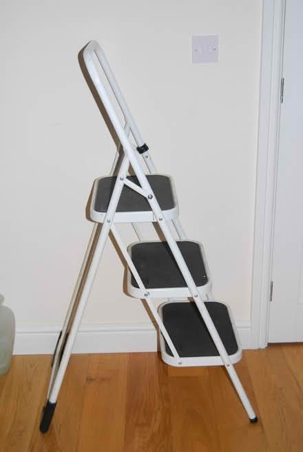 Photo of free Tall step stool (The Moravian Settlement DE72) #1