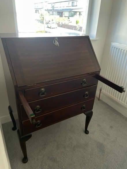 Photo of free Hardwood bureau (Leeds burley LS4) #3