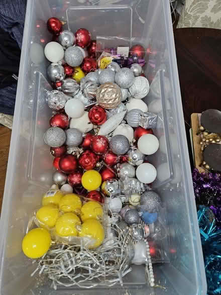 Photo of free Christmas decorations (castle bromwich B36) #1