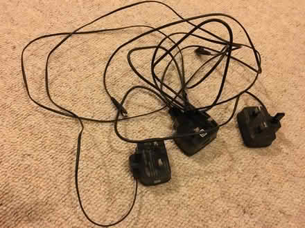 Photo of free Samsung adaptors - black (Purley on Thames RG31) #1