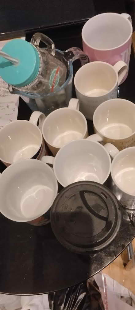 Photo of free 8 Mugs (Bradford BD1) #1