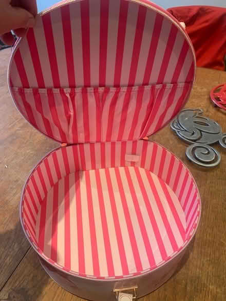 Photo of free Large vanity case (Hillingdon UB10) #2