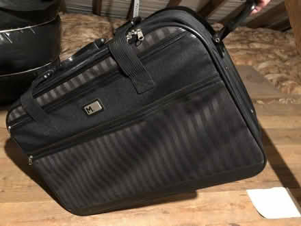Photo of free Suitcase Soft shell (Coney Hall BR4) #1