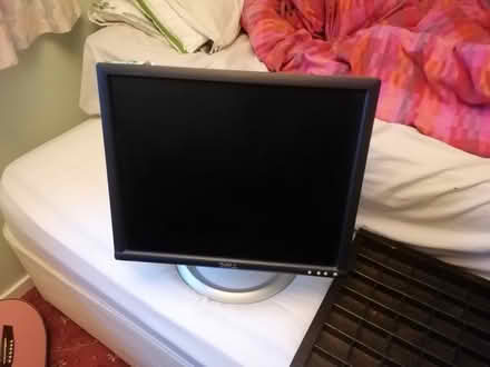 Photo of free Pc monitor (AB16) #1