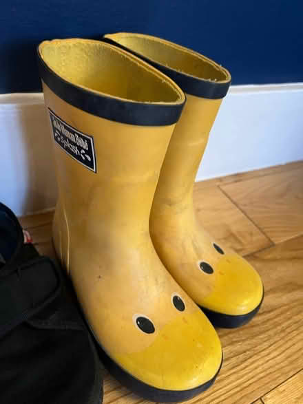 Photo of free Kids shoes, wellies size 27-29/ 8-9 (TW9) #2