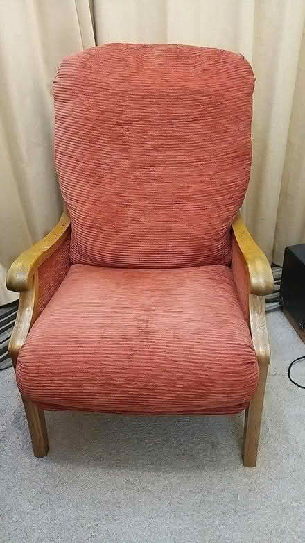 Photo of free Cintique armchair (Woodley, RG5) #1