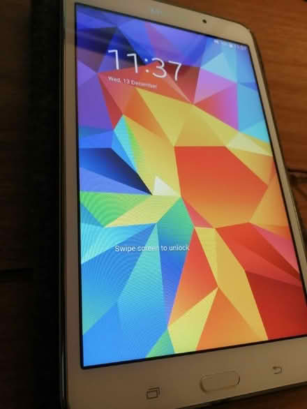 Photo of free Samsung Galaxy Tab 4 *SEE DESCRIPTION* (Blakenall WS3) #2