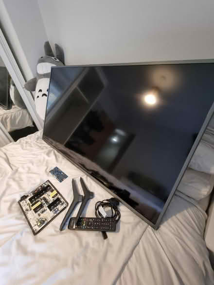 Photo of free Smart TV- non working (SE9 4) #2