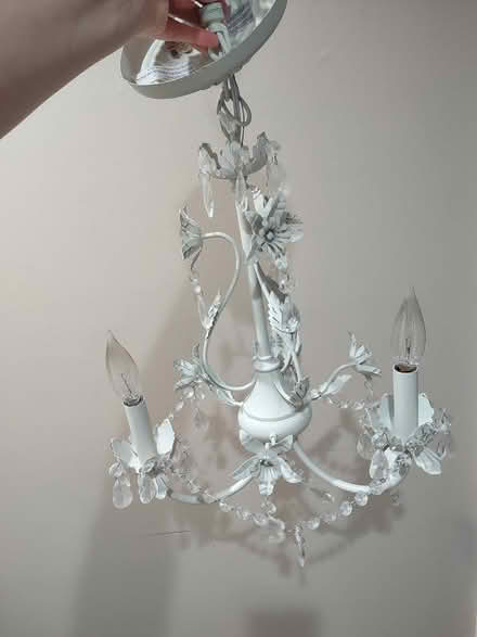 Photo of free Chandelier (Livonia (5 and Inkster)) #1