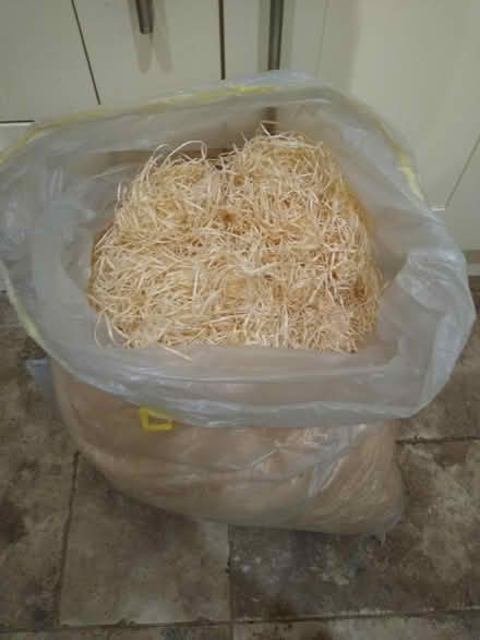Photo of free Straw for hamper filling (North Hinksey OX2) #1