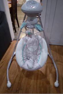 Photo of free infant swing (Philadelphia) #1