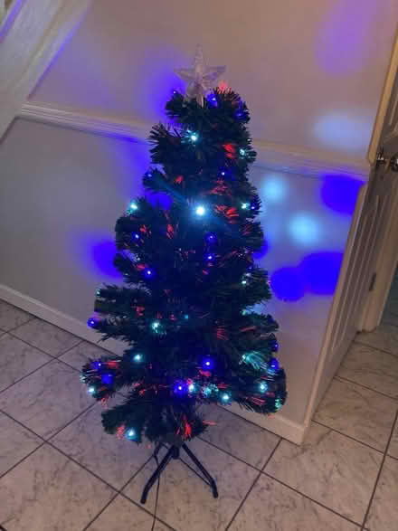 Photo of free Fibre Optic Christmas Tree 4ft (Stalybridge SK15) #4