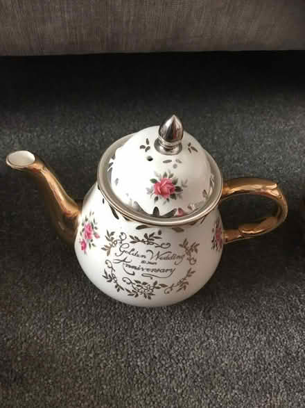 Photo of free China Teapot (Weston-super-Mare BS23) #1