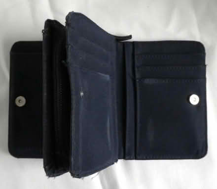 Photo of free Leather purse (Rayleigh SS6) #4