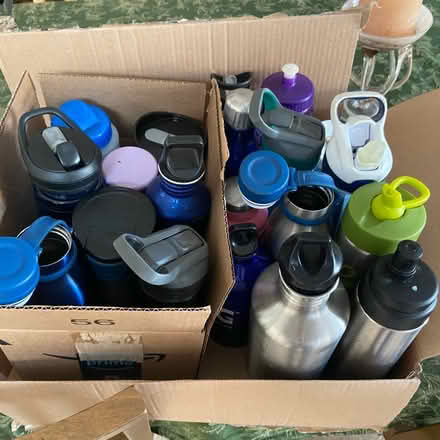 Photo of free Water Bottles & Travel Cups (Oakland Woodminster) #1