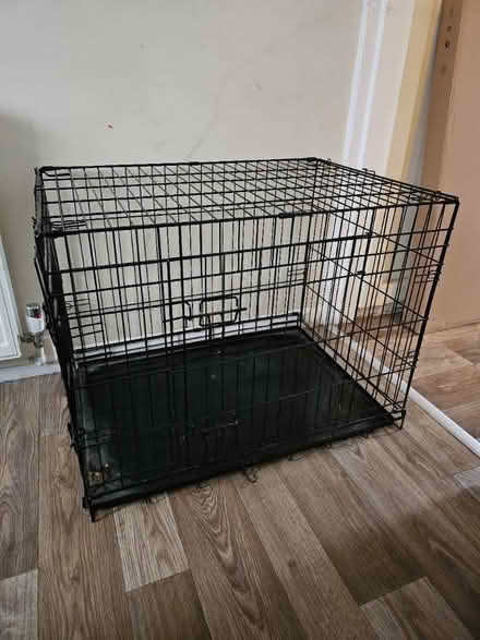 Photo of free Dog Crate (Lowedges (S8)) #1