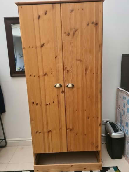 Photo of free Single wardrobe without drawer (Summertown OX2) #2