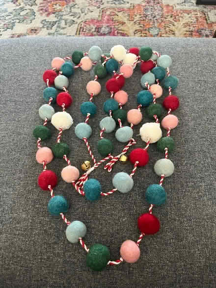 Photo of free Christmas Garland (Meineke Park) #1