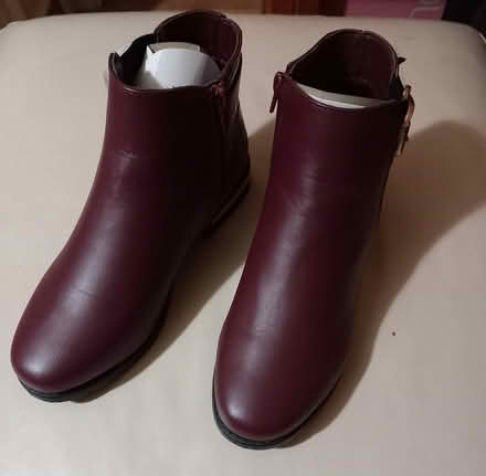 Photo of free Ladies boots, excellent condition (whitstable) #1