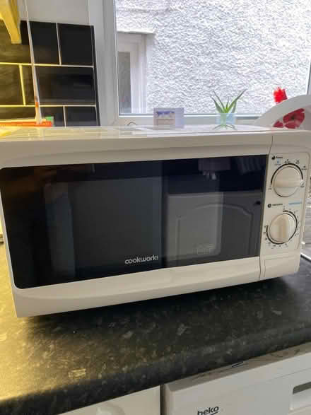 Photo of free Microwave (South Croydon) #1