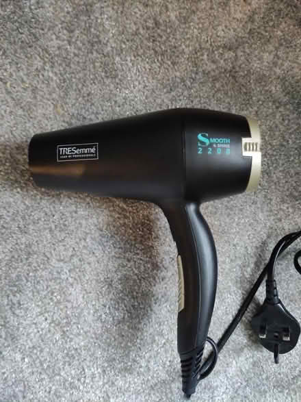 Photo of free TREsemme Hairdryer (Stirling FK7) #1