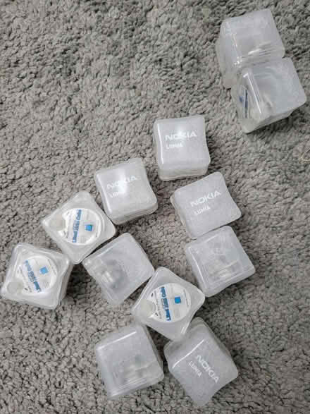 Photo of free Light up drink cubes (Montgomery Village (Stedwick)) #1