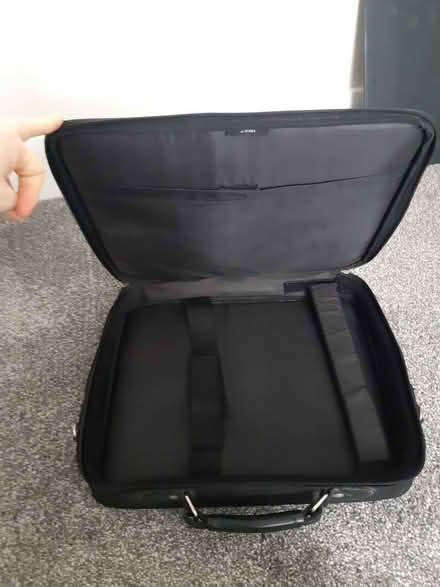 Photo of free laptop bags (West End LA3) #3