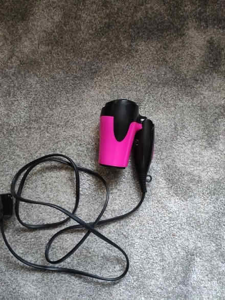 Photo of free Small travel hairdryer (Stirling FK7) #1