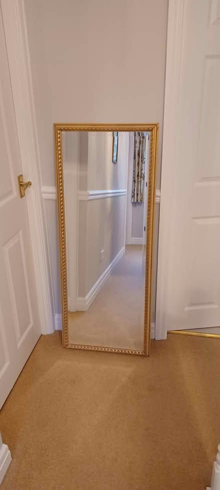Photo of free Wall Mirror (Alderley Edge SK9) #1