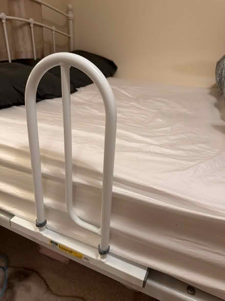 Photo of free Bed rail (LA23 Windermere) #1