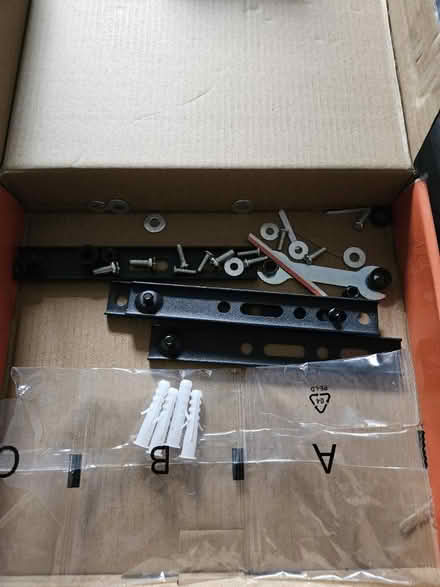Photo of free TV Wall Mount (Accessories) (CR5) #1
