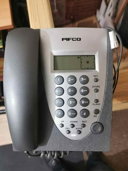Photo of free Pifco desktop phone (Belbroughton CP B61) #1