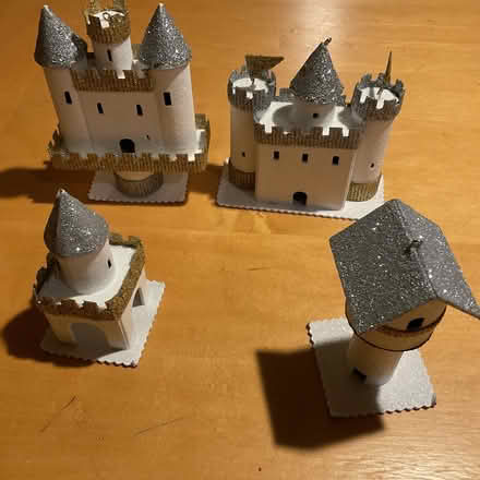 Photo of free Ornaments (Woodacre) #1