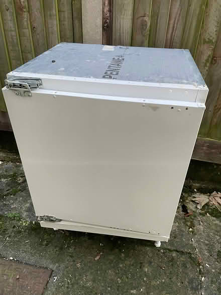 Photo of free Integrated fridge freezer (croydon) #1