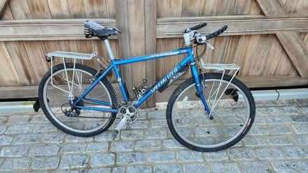 Photo of free Rockhopper bicycle (Ridgeway Dr & Ridgeway Rd) #2
