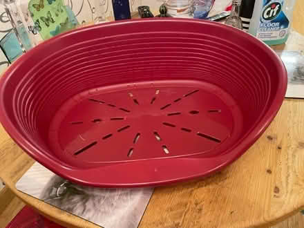 Photo of free Cat basket (Hove) #1