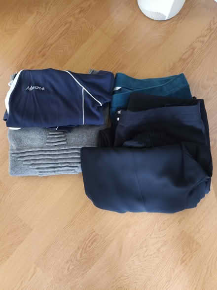 Photo of free Size 16 (Offerton) #1
