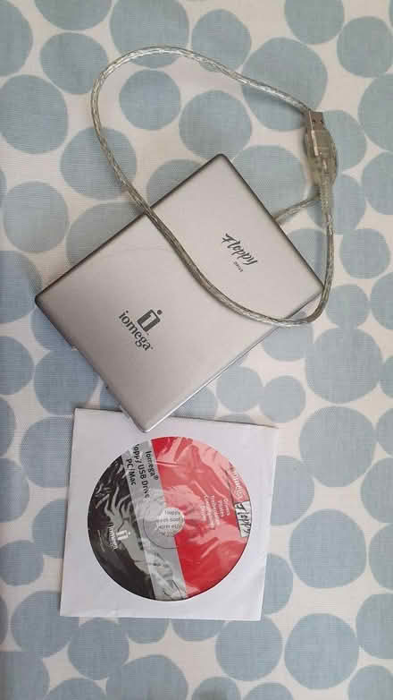 Photo of free Floppy disc drive (Broadwater BN14) #1