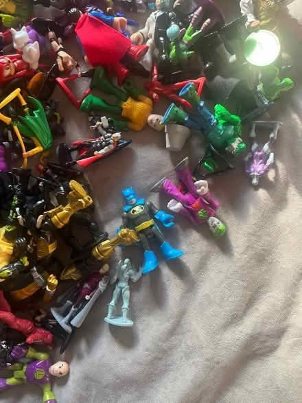 Photo of free Figures (Katherines CM19) #3