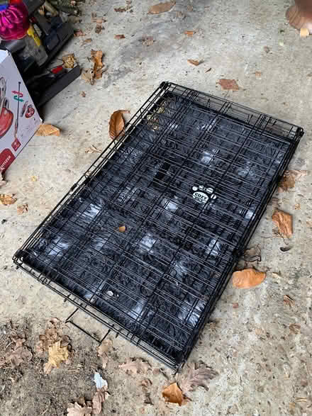Photo of free Medium Dog Crate (Sevenoaks TN13) #2