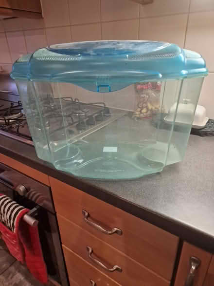 Photo of free Fish tank (Croydon) #1