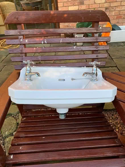 Photo of free Cloakroom basin with taps (Malvern Wells WR14) #1