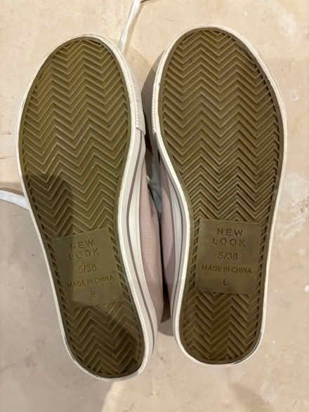 Photo of free Girls Shoes (Leigh-on-Sea SS9) #2