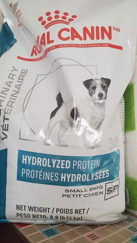 Photo of free Dog food (Tenleytown) #1