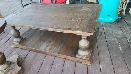 Photo of free Coffee and small round end table (Port Jefferson) #1