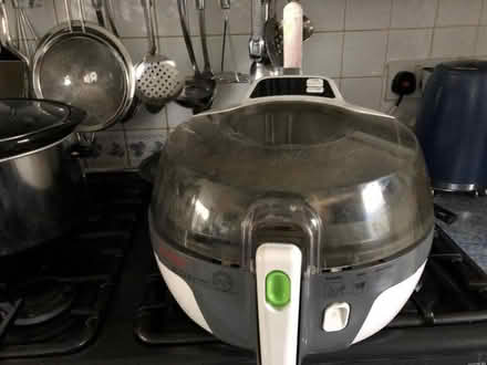 Photo of free Tefal Actifry Air Fryer (Ballumbie DD4) #2